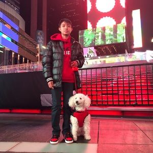 Meet your Posher, Christopher